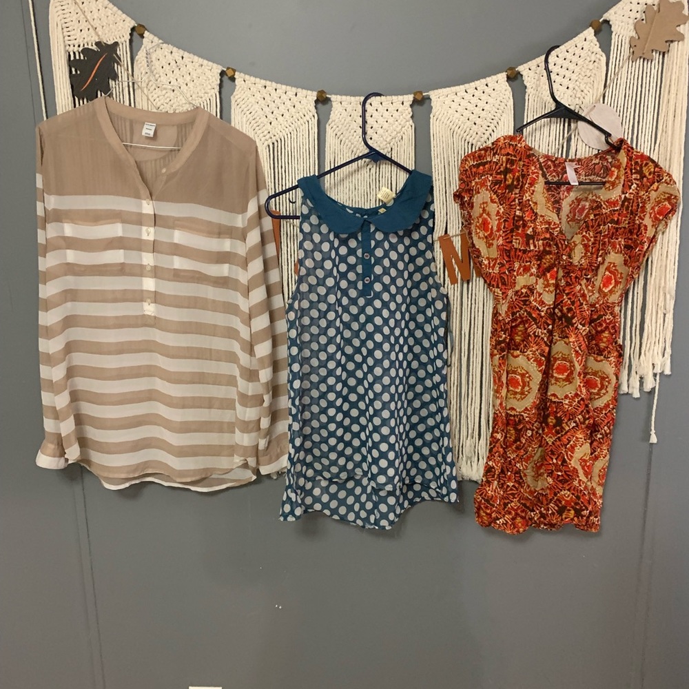 3 cute tops!😊